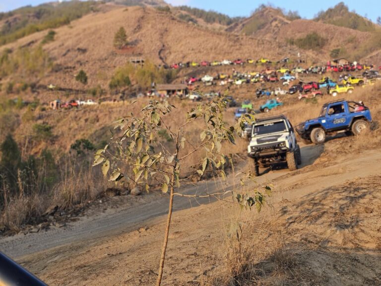 Gallery tymeless gallery bali mount batur jeep convoy