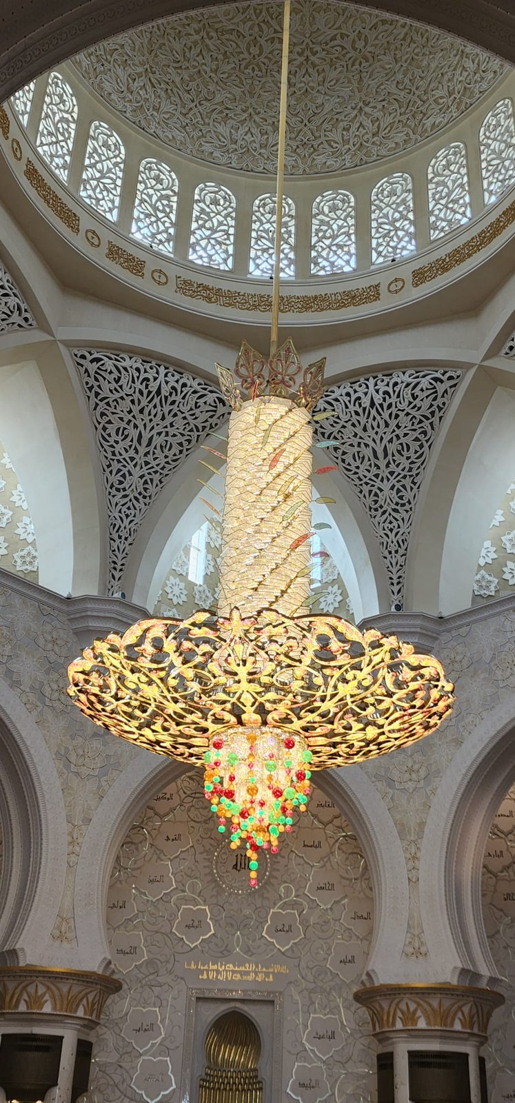 Gallery tymeless gallery dubai grand mosque chandelier
