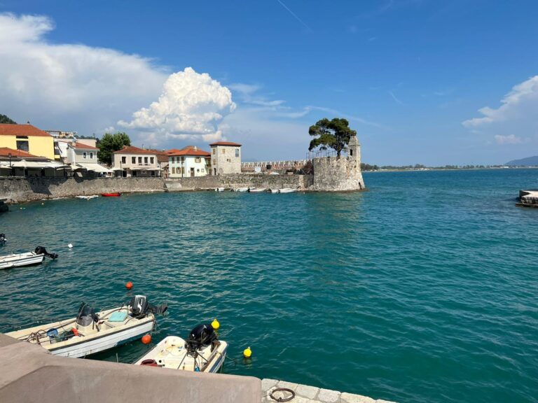 Gallery tymeless gallery greece nafpaktos harbor