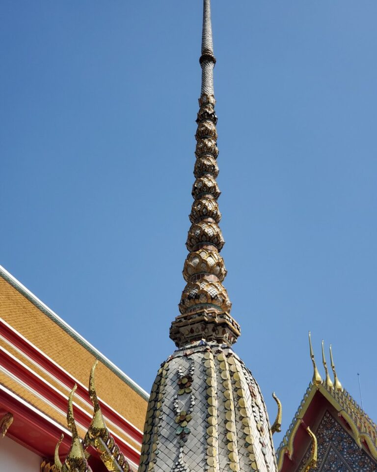 Gallery tymeless gallery thailand wat pho spire